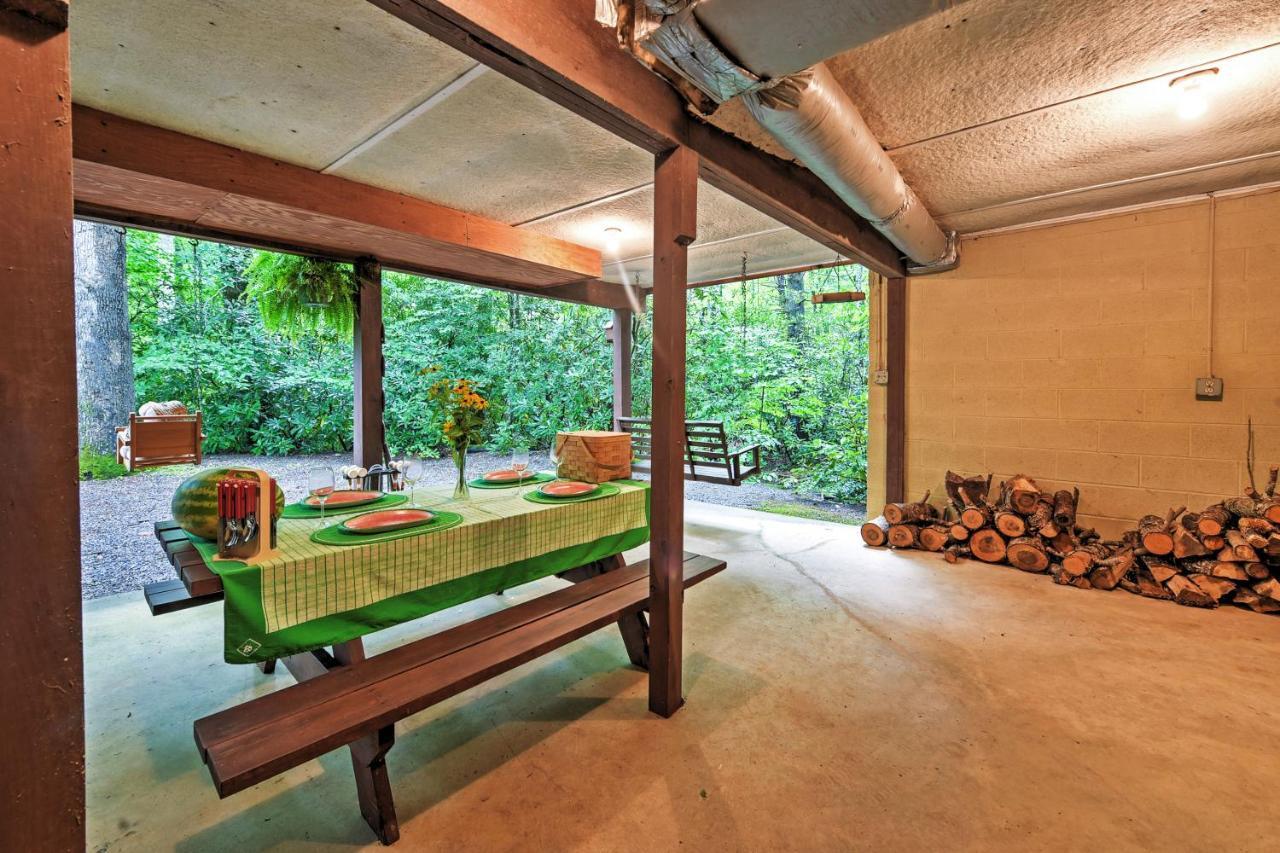 Serene Creekside Cottage Near Asheville Fire Pit Candler Exterior foto